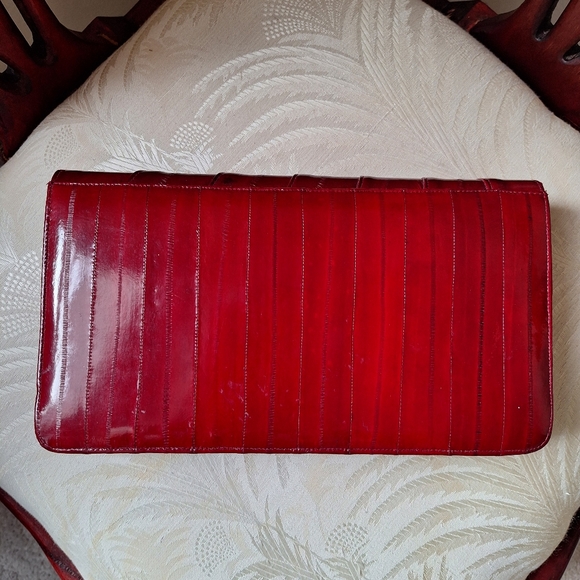 Vibtage Red/Burgundy Eel Leather Women's Bag Made In Korea - Picture 2 of 10